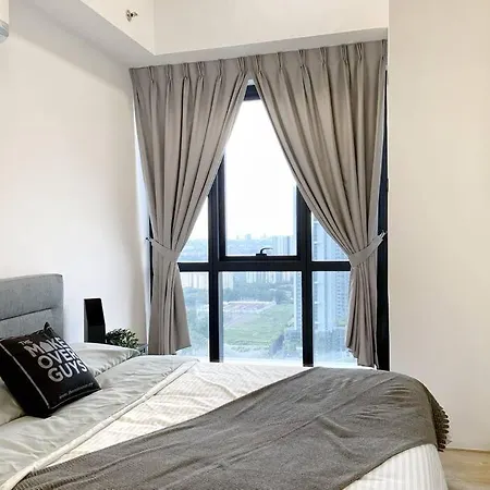 Studio Loft Empire Damansara Free Wifi & Parking Petaling Jaya Exterior photo