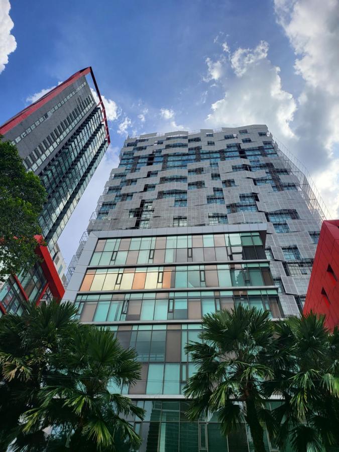 Apartemen Loft Empire Damansara Free Wifi & Parking *