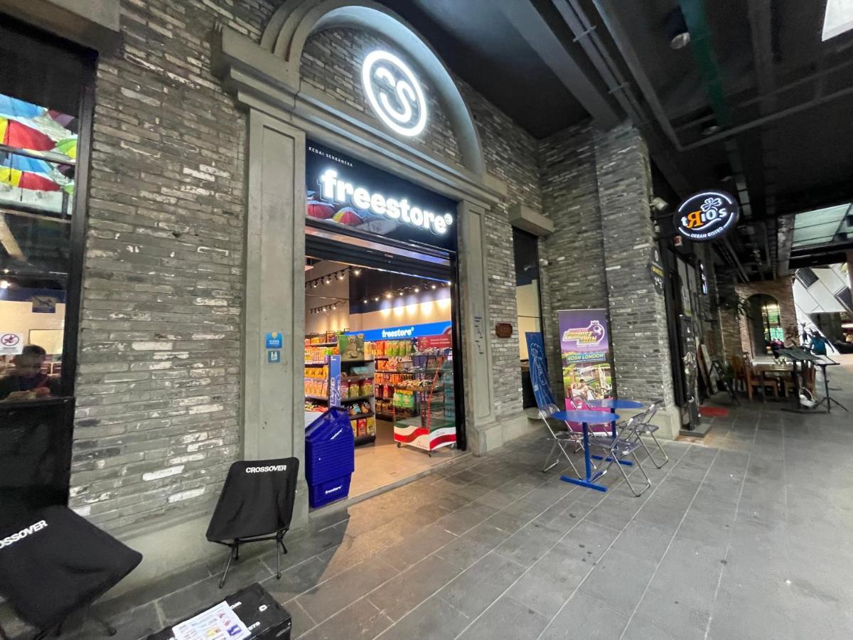 Loft Empire Damansara Free Wifi & Parking Apartemen Petaling Jaya