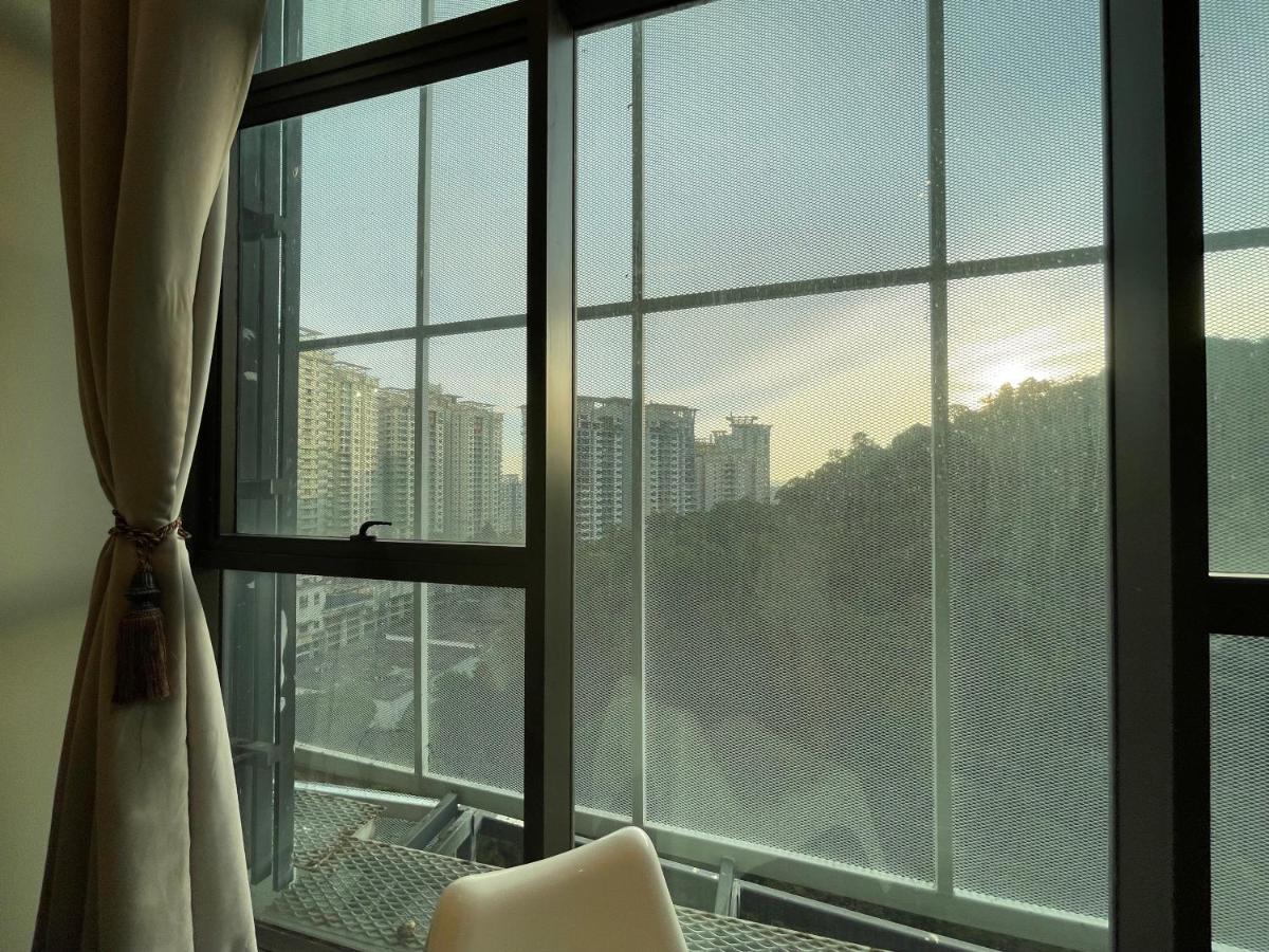 Apartemen Loft Empire Damansara Free Wifi & Parking Petaling Jaya
